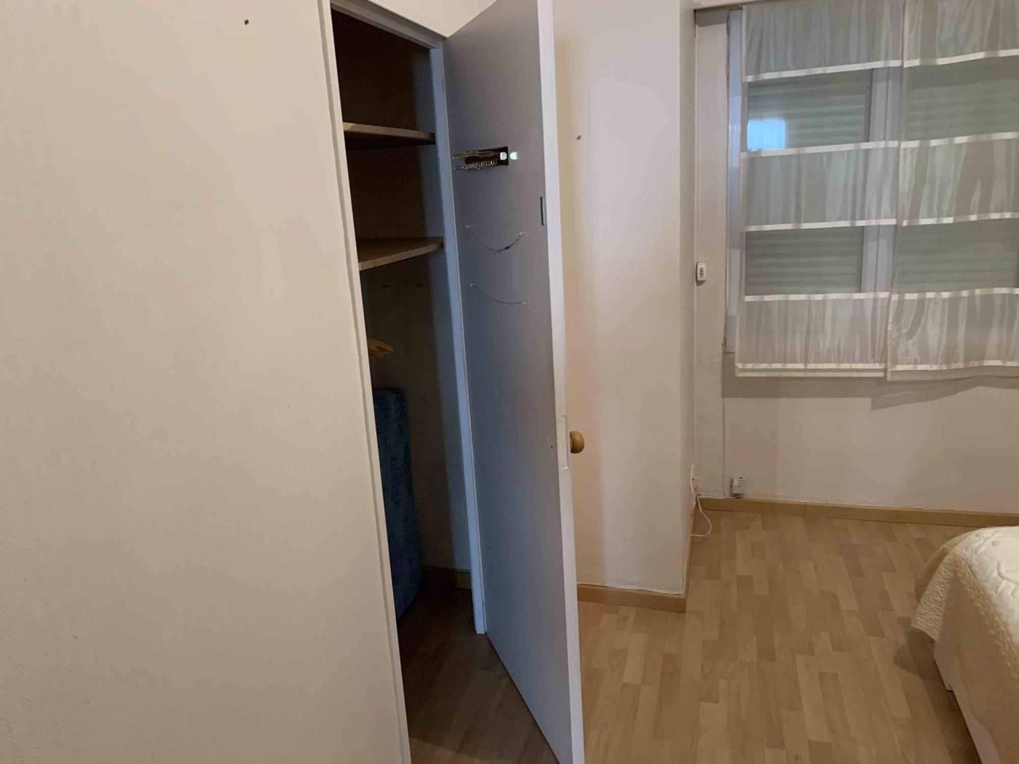 1 Chambre Seul Dans Ou 2 *